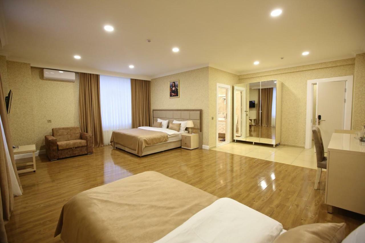El Royal Hotel Баку Екстериор снимка