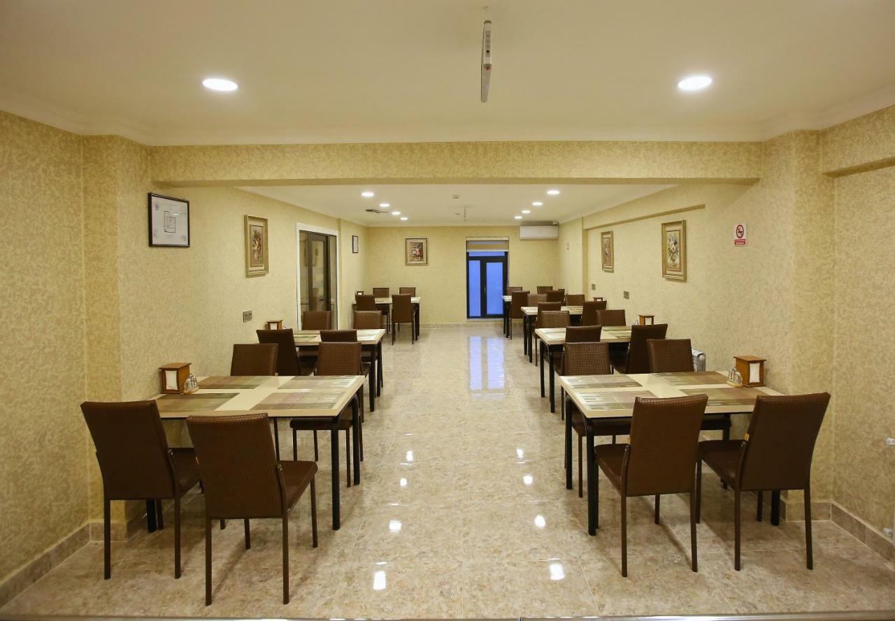 El Royal Hotel Баку Екстериор снимка