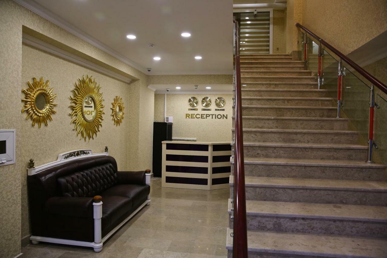 El Royal Hotel Баку Екстериор снимка