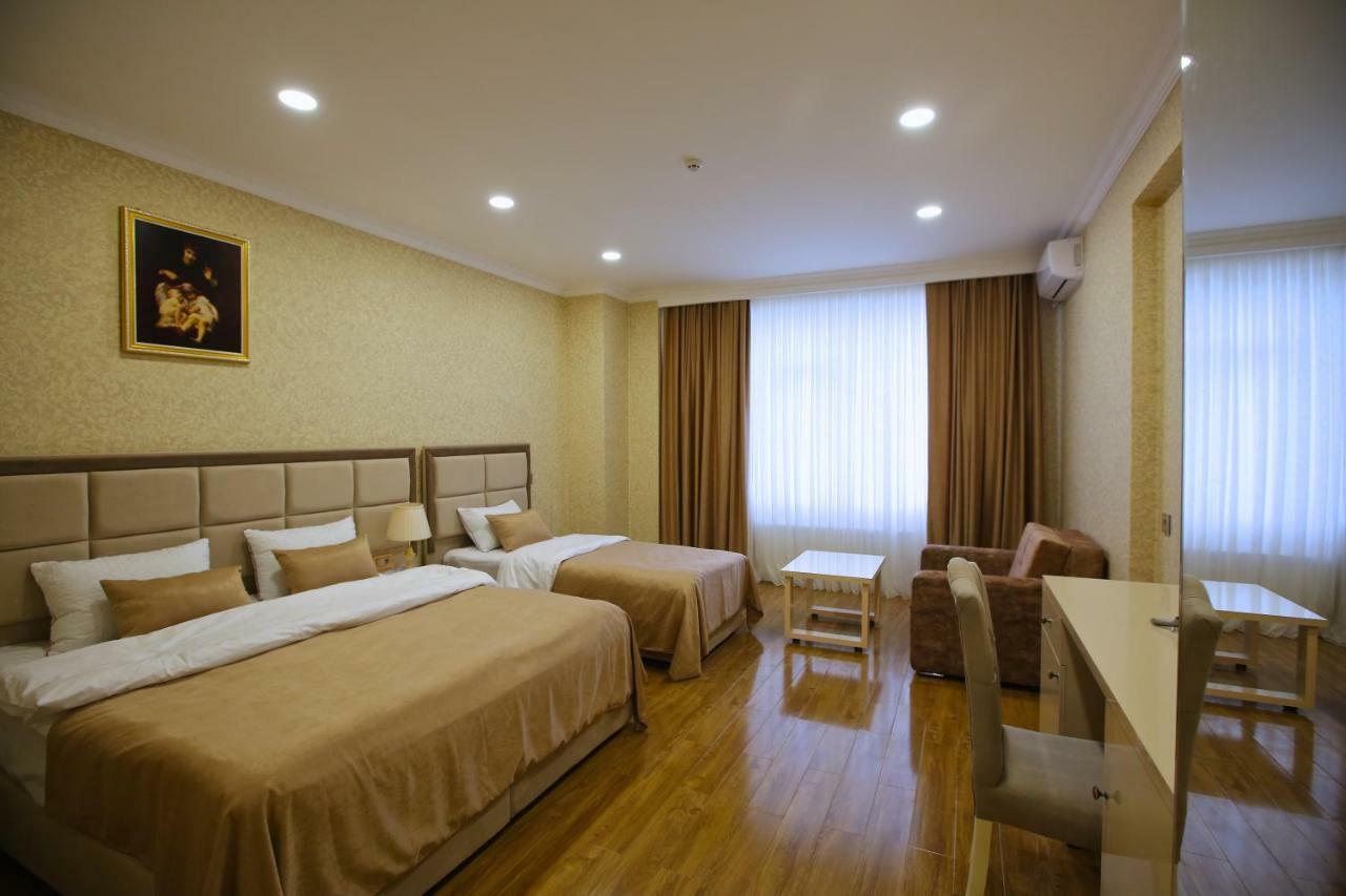 El Royal Hotel Баку Екстериор снимка