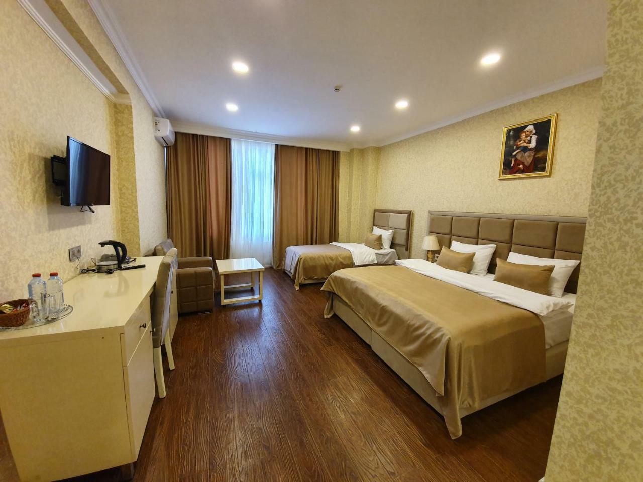 El Royal Hotel Баку Екстериор снимка