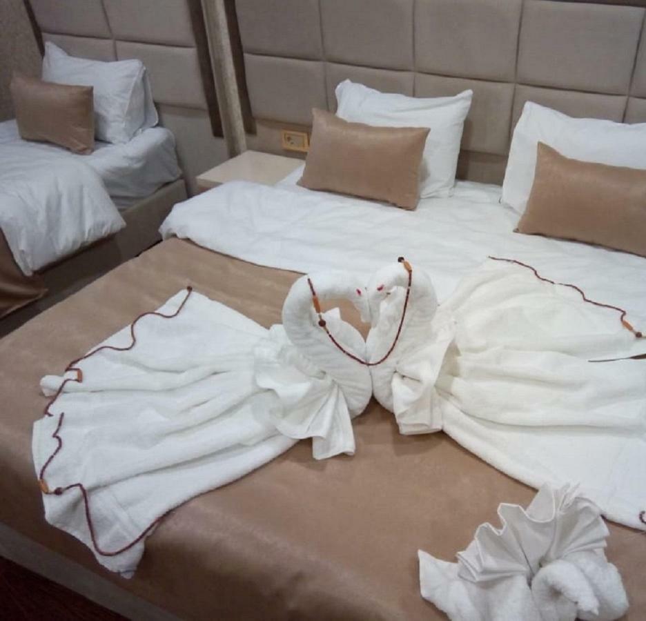 El Royal Hotel Баку Екстериор снимка